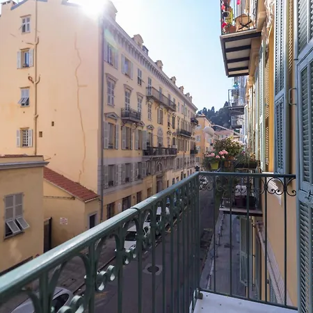 Brand New 1 Bdr Place Du Pin Apartment